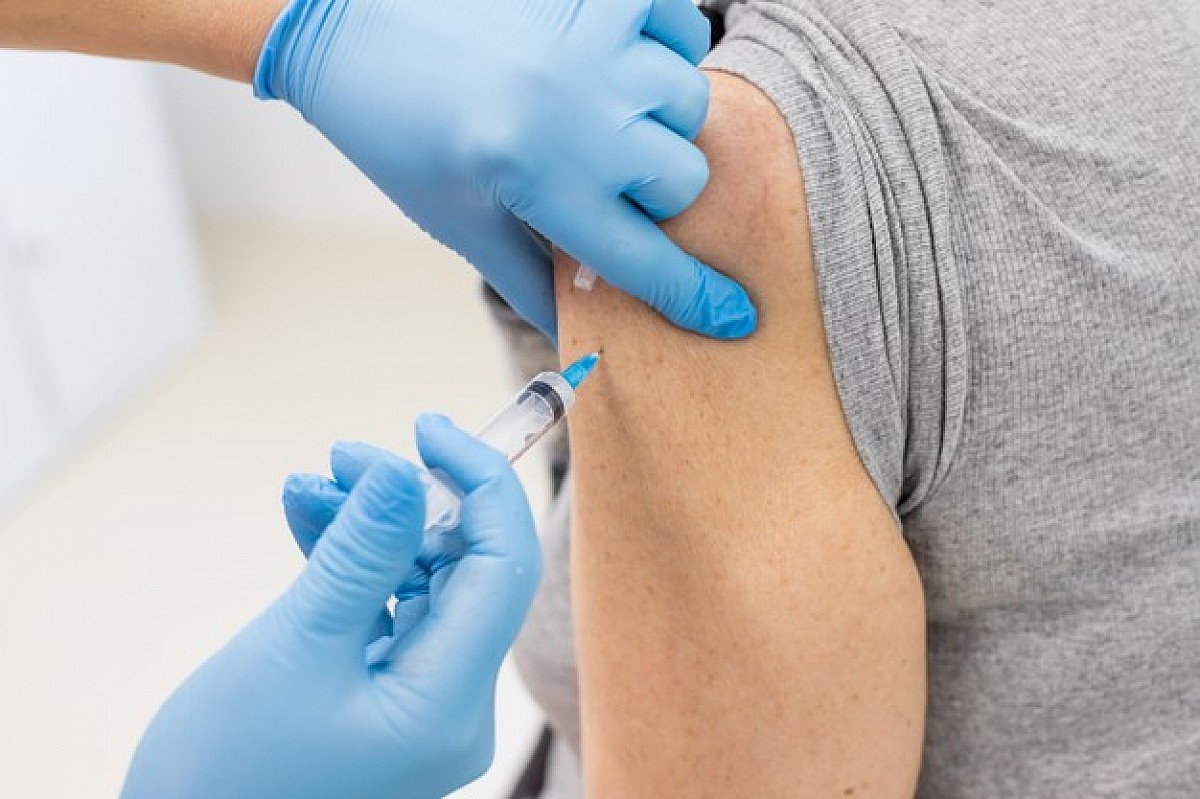 Reação à vacina contra a Covid-19 é comum e não está ligada a eficácia de imunizante